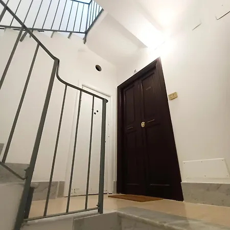 Casa Lucrezia *