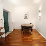 Casa Lucrezia *